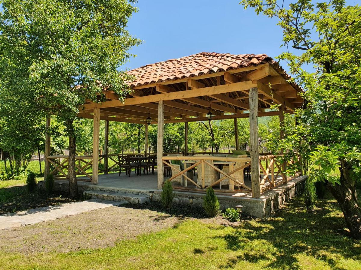 Joqolo Nazy'S Guest House מראה חיצוני תמונה